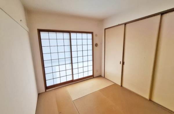 岸和田市八幡町、マンションの画像です