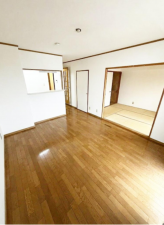 岸和田市沼町、マンションの画像です