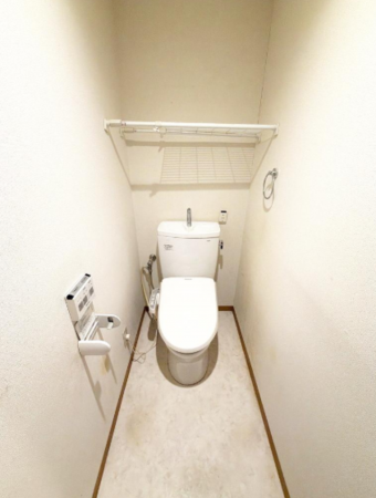 岸和田市沼町、マンションの画像です