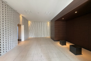 岸和田市藤井町、マンションの画像です