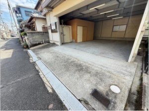 岸和田市大工町、収益物件/倉庫の画像です