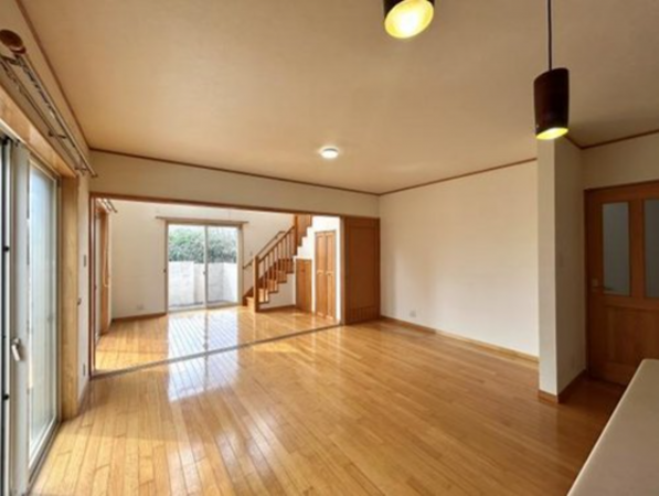 貝塚市東山、中古一戸建ての画像です