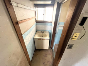 泉南郡熊取町、中古一戸建ての画像です