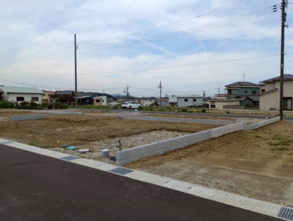 泉佐野市日根野、新築一戸建ての画像です