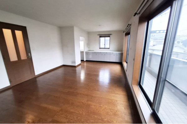 岸和田市宮前町、中古一戸建ての画像です