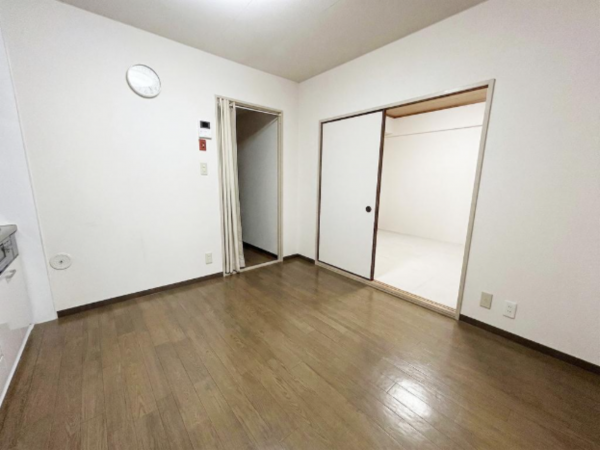 泉佐野市羽倉崎、マンションの画像です