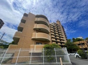 泉南郡熊取町大久保南、マンションの画像です