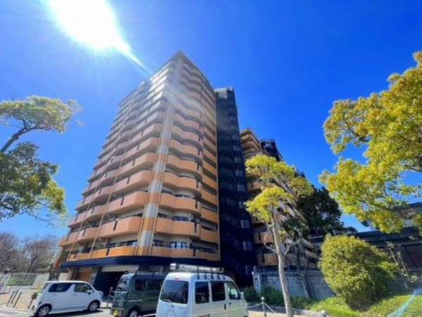 泉佐野市日根野、マンションの画像です