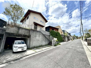 泉南郡熊取町つばさが丘東、中古一戸建ての画像です