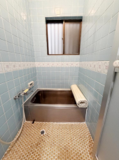 貝塚市王子、中古一戸建ての画像です