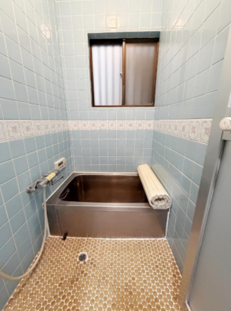 貝塚市王子、中古一戸建ての画像です