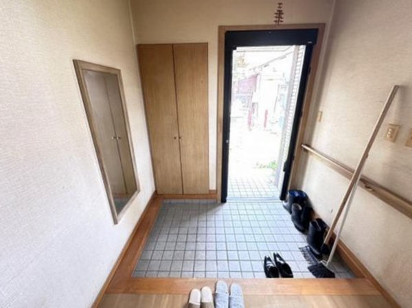 貝塚市麻生中、中古一戸建ての画像です