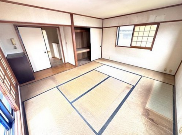貝塚市麻生中、中古一戸建ての画像です