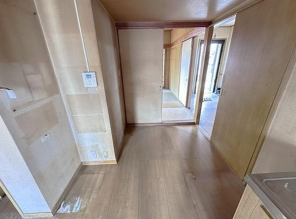 貝塚市麻生中、中古一戸建ての画像です