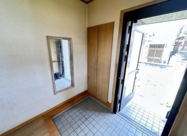 貝塚市麻生中、中古一戸建ての画像です