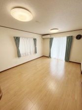 岸和田市磯上町、中古一戸建ての画像です