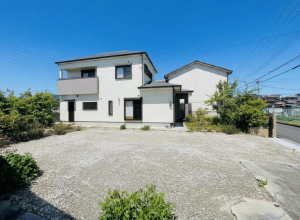 貝塚市久保、中古一戸建ての画像です