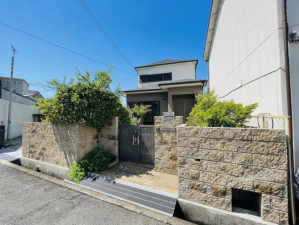 貝塚市久保、中古一戸建ての画像です