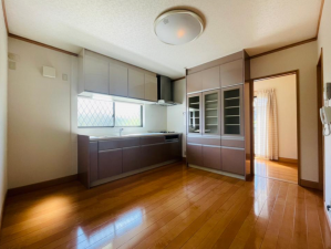 貝塚市久保、中古一戸建ての画像です