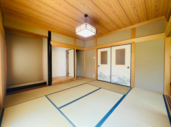 貝塚市久保、中古一戸建ての画像です