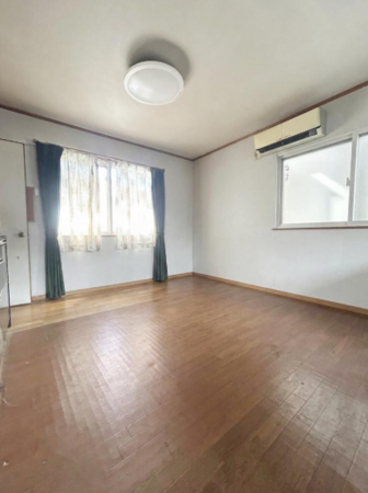 岸和田市西之内町、中古一戸建ての画像です