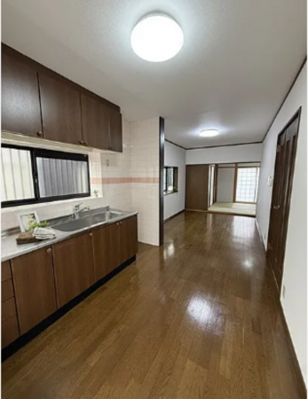 岸和田市下池田町、中古一戸建ての画像です