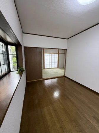 岸和田市下池田町、中古一戸建ての画像です