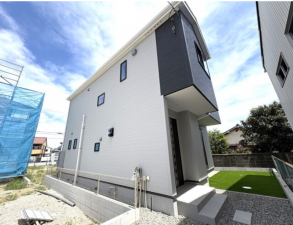 泉佐野市南中安松、新築一戸建ての画像です