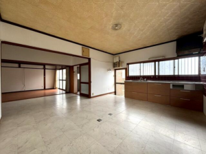泉佐野市南中安松、中古一戸建ての画像です