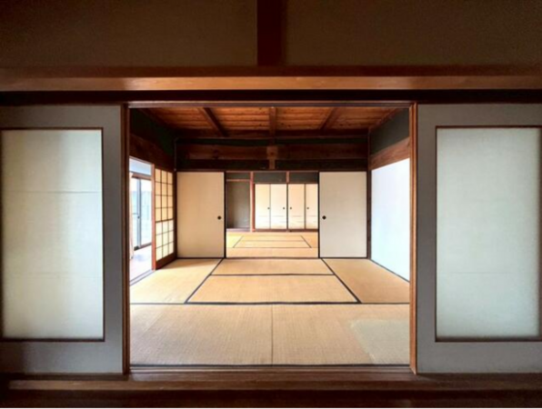 泉佐野市南中安松、中古一戸建ての画像です
