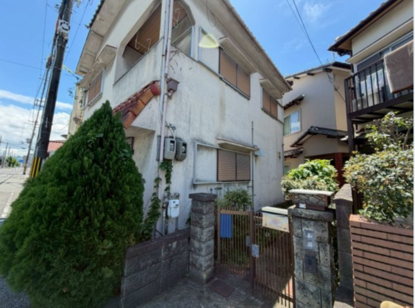 泉佐野市市場西、中古一戸建ての画像です