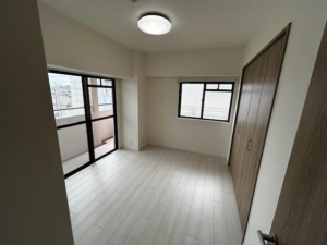岸和田市上野町東、マンションの画像です