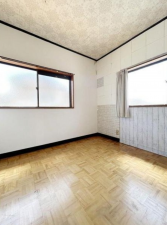 泉佐野市鶴原、中古一戸建ての画像です