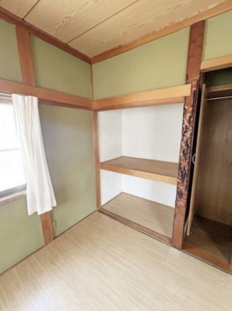 泉佐野市鶴原、中古一戸建ての画像です