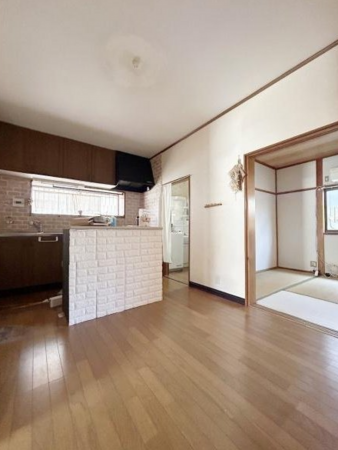 泉佐野市鶴原、中古一戸建ての画像です
