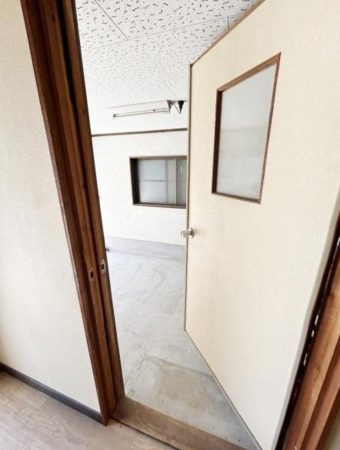 泉佐野市鶴原、中古一戸建ての画像です