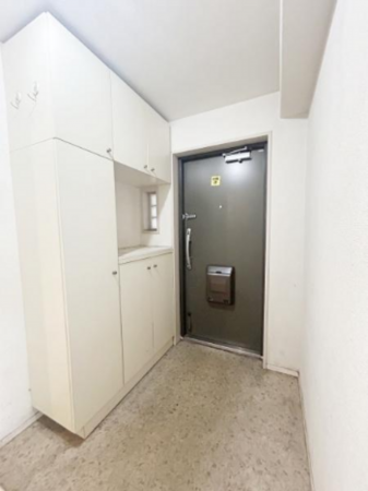貝塚市二色、マンションの画像です