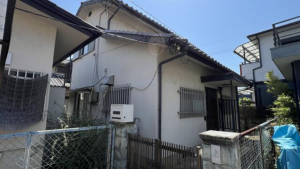 貝塚市澤、中古一戸建ての画像です