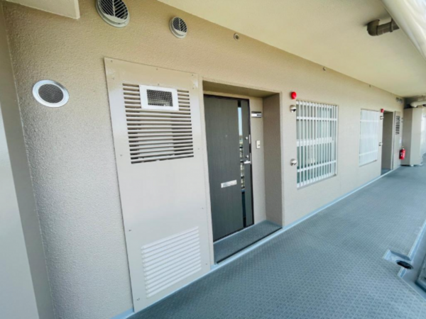 泉佐野市羽倉崎、マンションの画像です