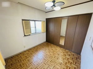 岸和田市藤井町、中古一戸建ての画像です