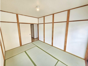 貝塚市澤、中古一戸建ての画像です