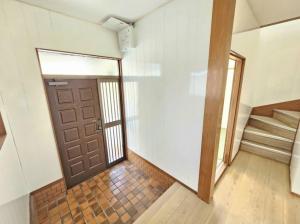 貝塚市澤、中古一戸建ての画像です