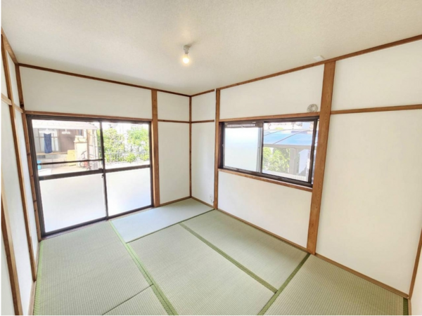 貝塚市澤、中古一戸建ての画像です