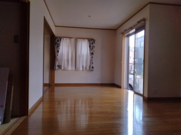 岸和田市西之内町、中古一戸建ての画像です
