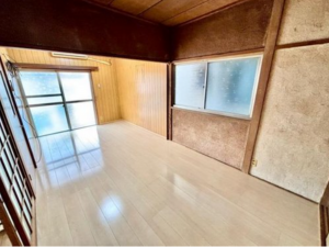 泉佐野市下瓦屋、中古一戸建ての画像です