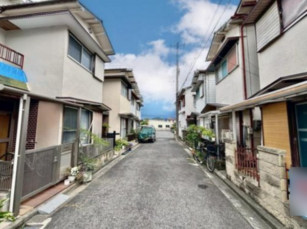 泉佐野市下瓦屋、中古一戸建ての画像です