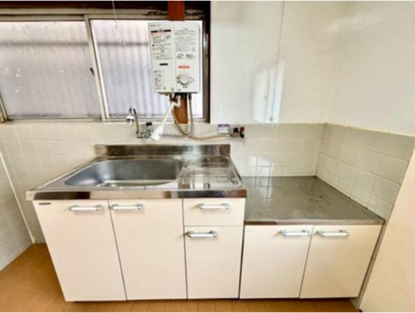 泉佐野市下瓦屋、中古一戸建ての画像です