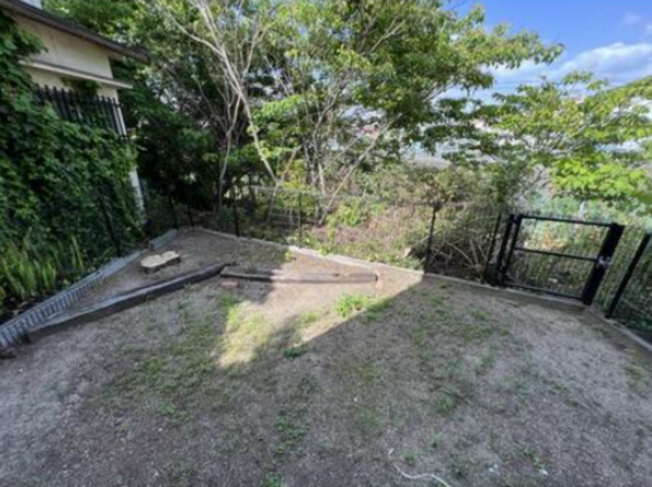 泉佐野市鶴原、中古一戸建ての画像です