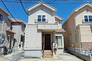 貝塚市久保、中古一戸建ての画像です