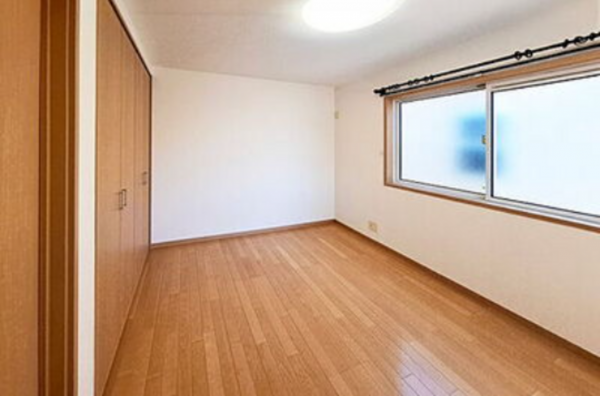 貝塚市久保、中古一戸建ての画像です